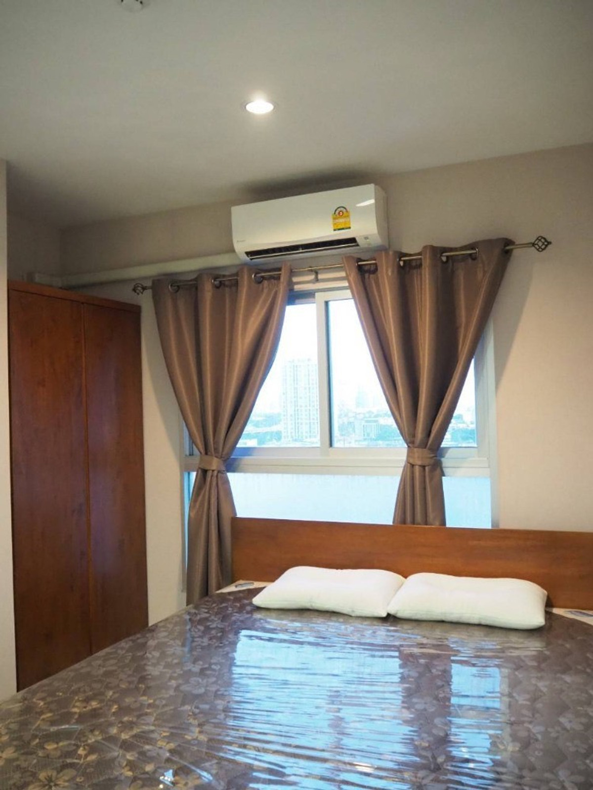 ให้เช่าคอนโดพระราม 9 เพชรบุรีตัดใหม่ RCA : ❤️ ปล่อยเช่าห้องสวย ❤️