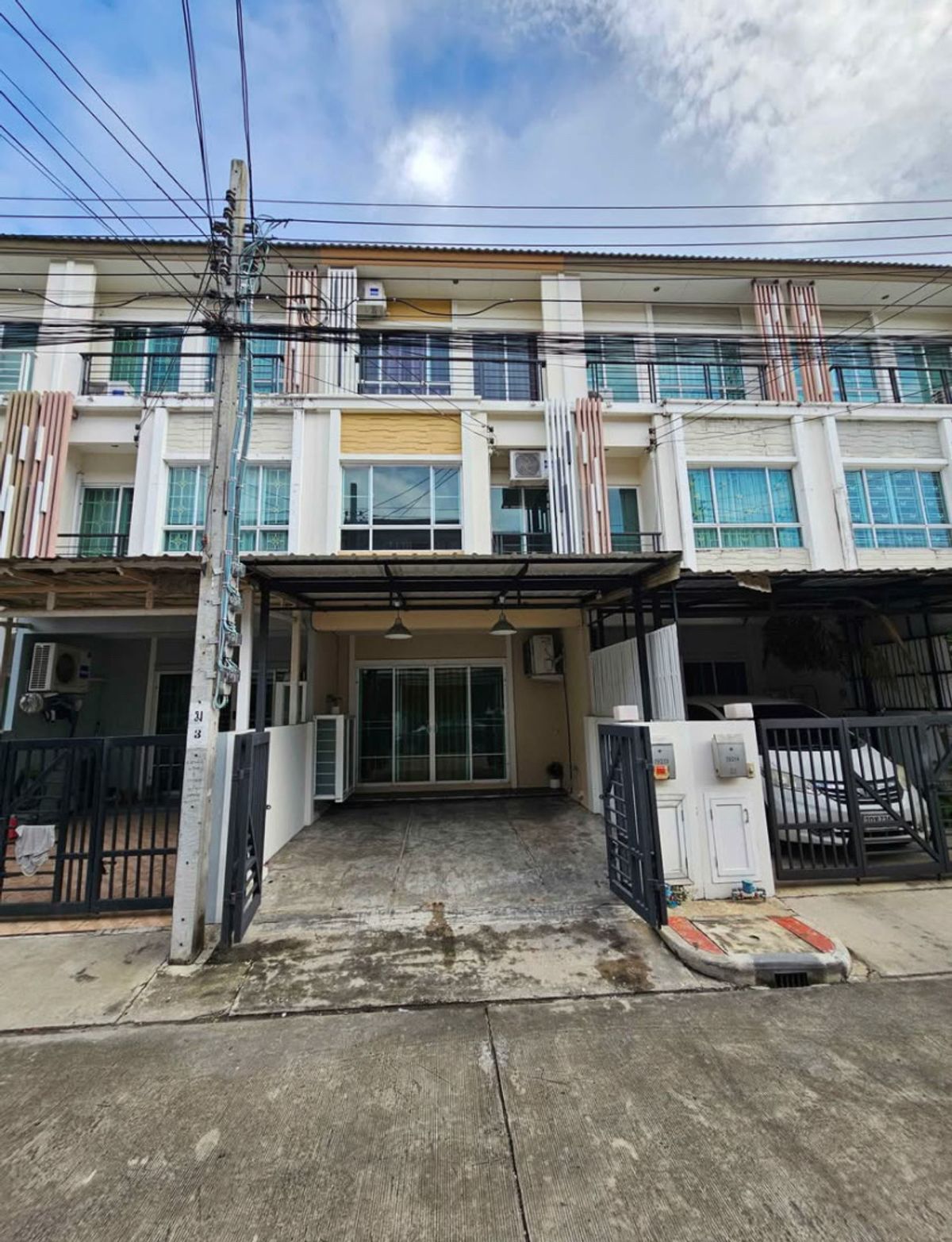 For RentTownhomeNawamin, Ramindra : 22,000.- 3-storey townhome with Fer, The Plant Citi Village, The Plane City Nawamin 86, near Fashion Island The Mall Bangkapi Patthawikorn Market