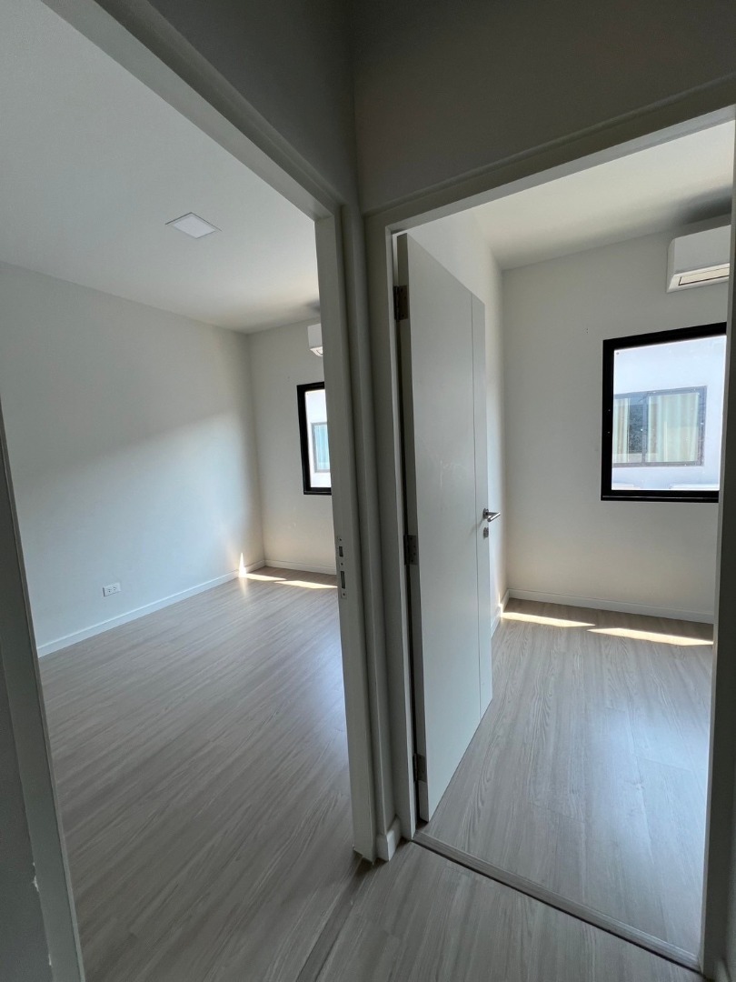 For SaleTownhomeSamut Prakan,Samrong : Sell ​​Townhome Siri Place Bangna-Thepharak 2-story New York style near the Mega Bangna ring.