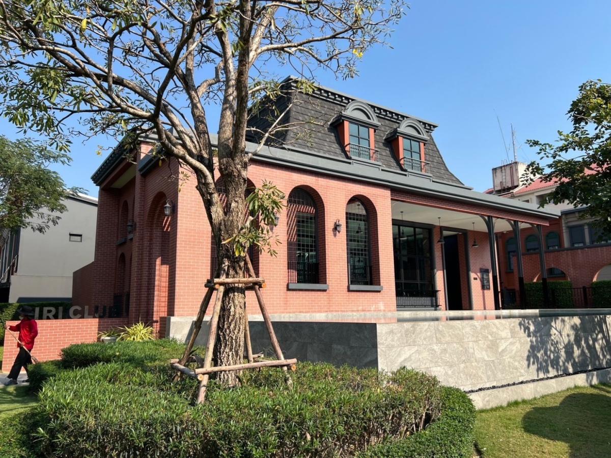 For SaleTownhomeSamut Prakan,Samrong : Sell ​​Townhome Siri Place Bangna-Thepharak 2-story New York style near the Mega Bangna ring.