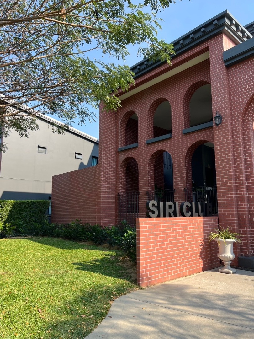 For SaleTownhomeSamut Prakan,Samrong : Sell ​​Townhome Siri Place Bangna-Thepharak 2-story New York style near the Mega Bangna ring.