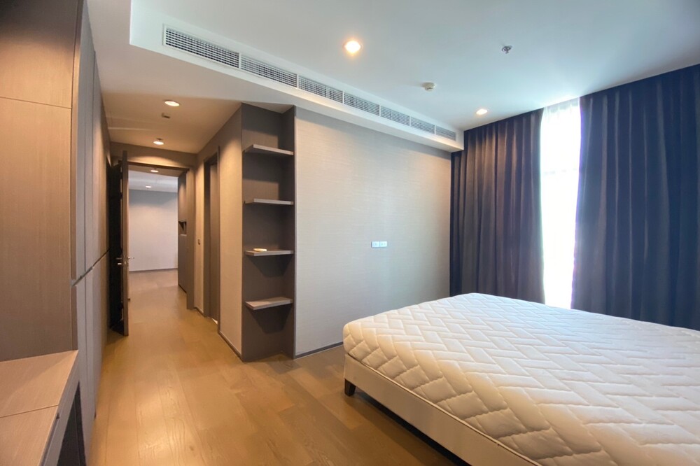 For SaleCondoSathorn, Narathiwat : 🔥 For sale !! Code C20221201635..........The Diplomat Sathorn 1 bedroom, 1 bathroom, high floor 18+, prime location, fully furnished, special price!!📣📣
