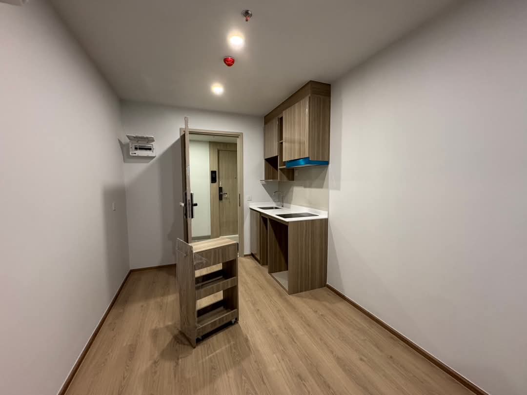 For RentCondoKhlongtoei, Kluaynamthai : For rent 🔥 Life Rama 4 - Asoke 🔥 Furniture and Electrical appliances near MRT Queen Sirikit Center