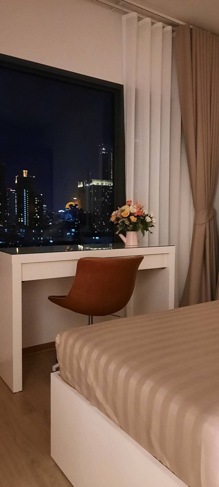 For RentCondoKhlongtoei, Kluaynamthai : For rent ✨ Life Rama 4 - Asoke ✨ Near MRT, Queen Sirikit Convention Center, Furniture and Electrical appliances