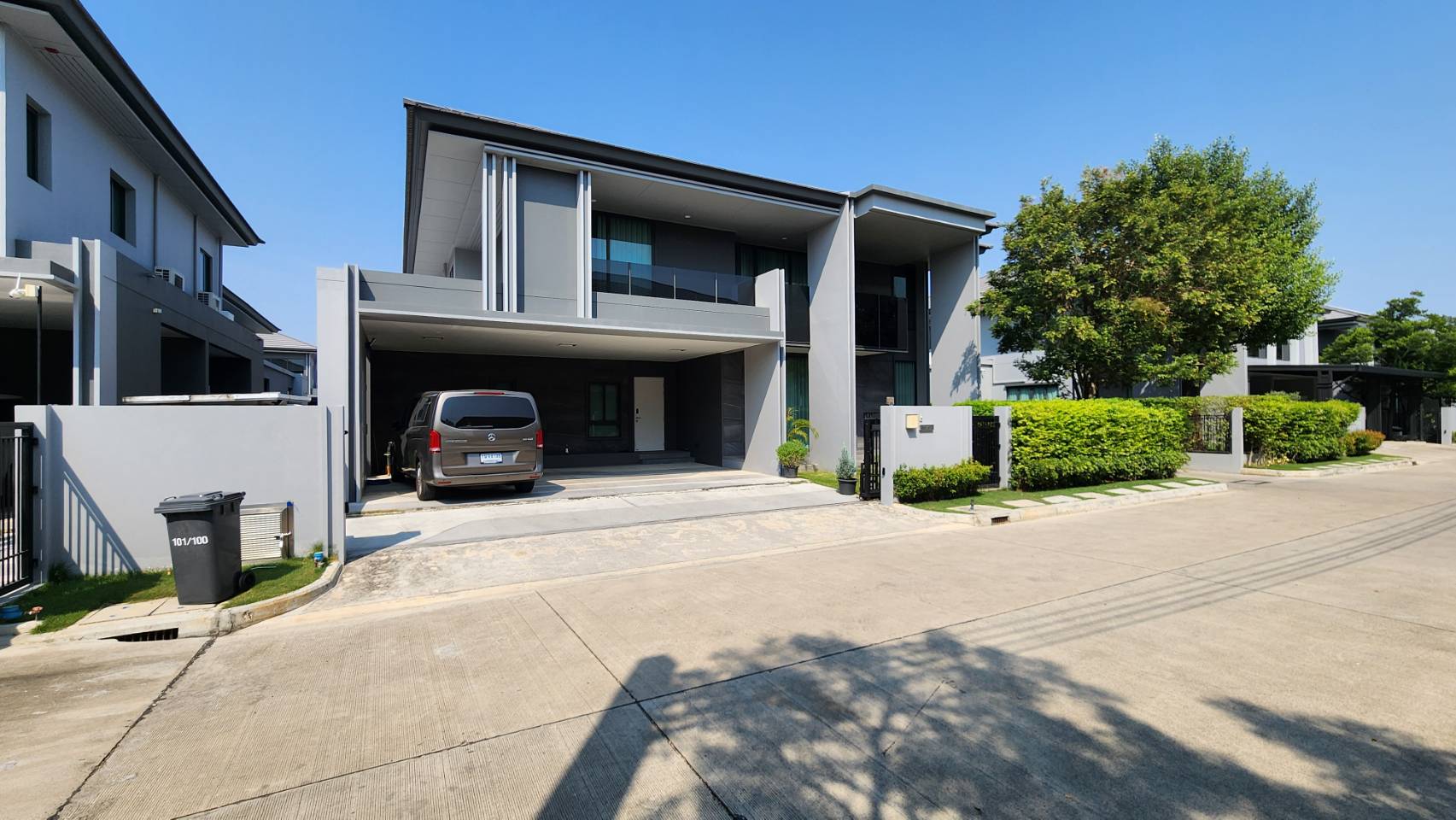 ให้เช่าบ้านพัฒนาการ ศรีนครินทร์ : ให้เช่าบ้านเดี่ยว 2 ชั้น 🏡 โครงการเศรษฐสิริ กรุงเทพกรีฑา 2 🏡