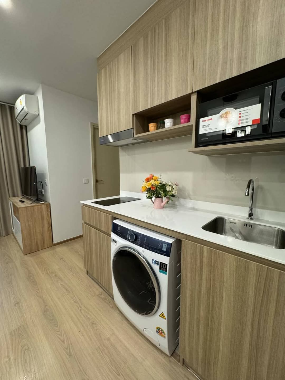 For RentCondoKhlongtoei, Kluaynamthai : For rent ✨ Life Rama 4 - Asoke ✨ Near MRT, Queen Sirikit Convention Center, Furniture and Electrical appliances