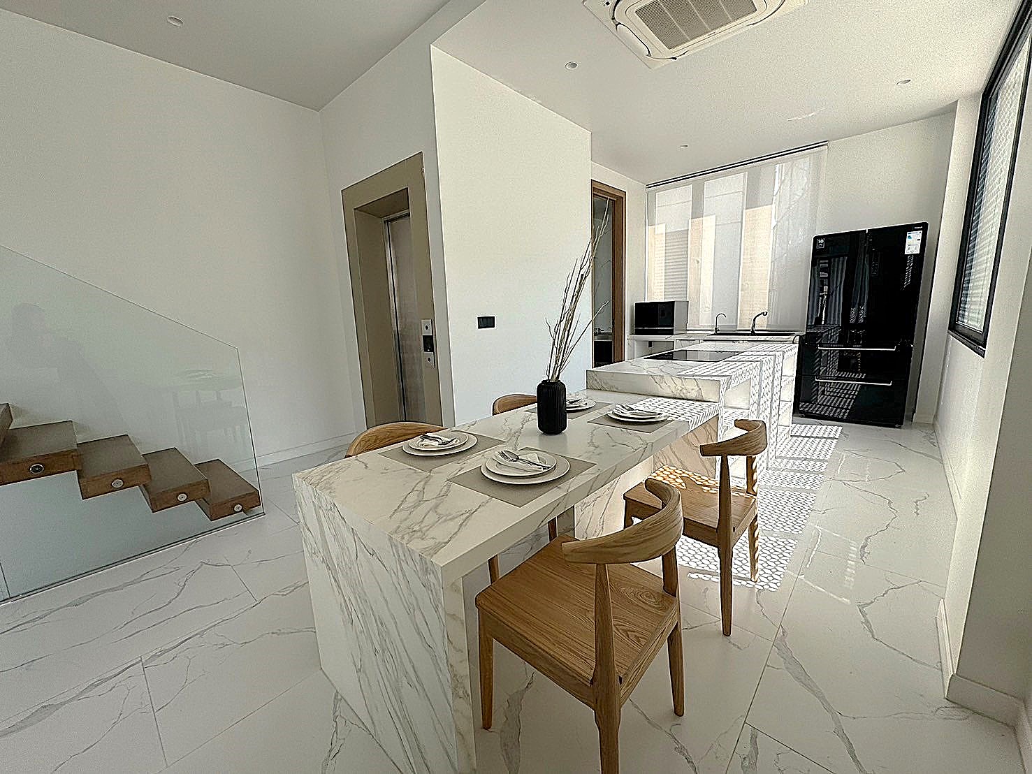 For SaleHouseSukhumvit, Asoke, Thonglor : SALE 5 Story Modern Minimal House with Elevator at Ekmai ** NO CO-AGENT ** 