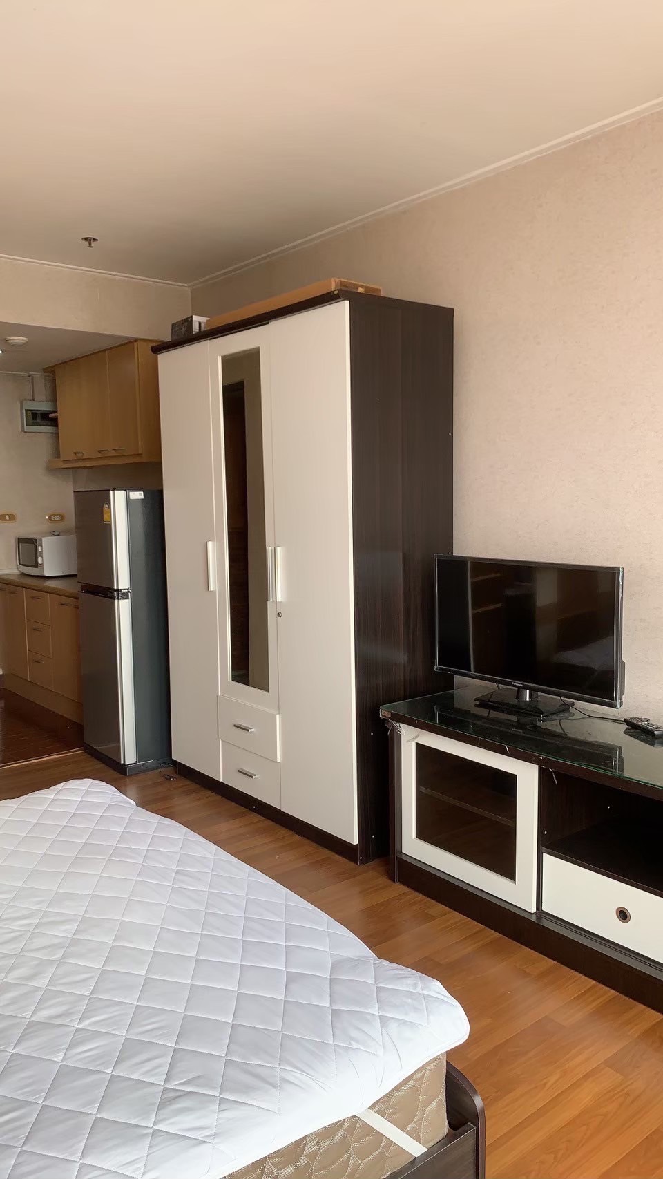 For RentCondoRatchathewi,Phayathai : 📣⭐️ Rent a Condo, Phayathai Place, beautiful room, good location, next to Phayathai BTS ready to move in.