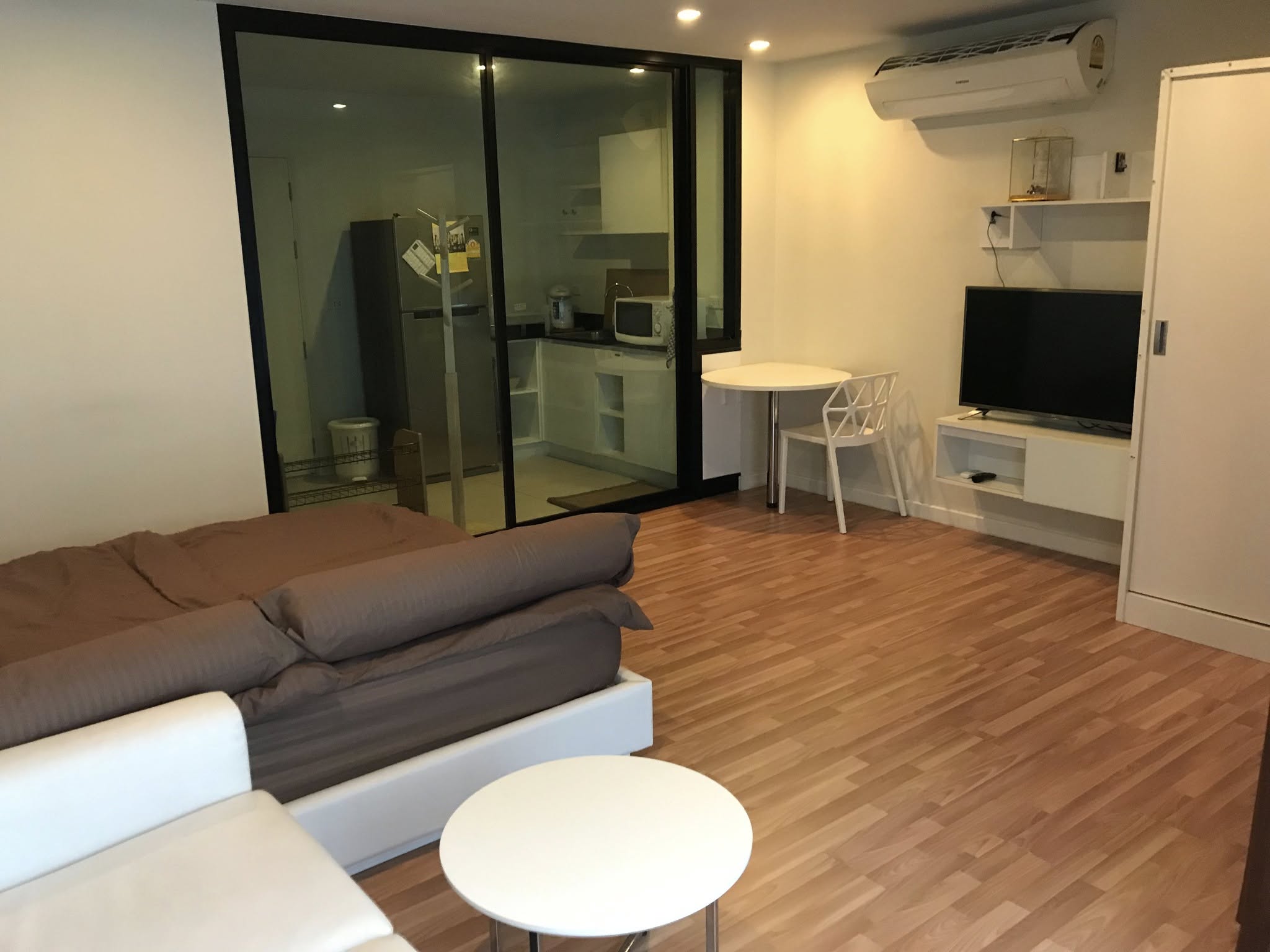 For SaleCondoYothinpattana,CDC : (Code AM1418) Condo for sale We Condo Ekkamai - Ramindra V Condo Ekkamai -Ramintra, very cheap, big room
