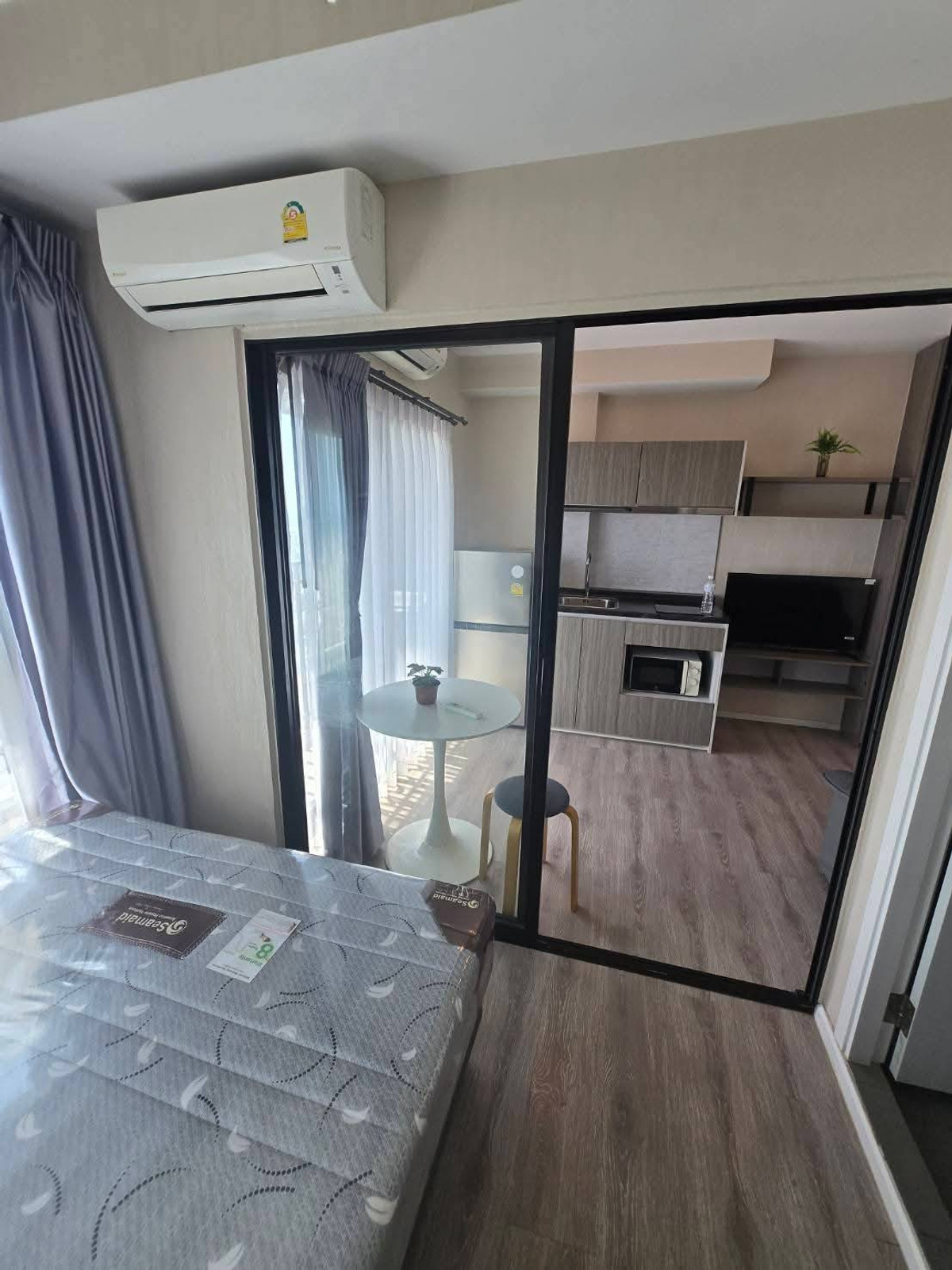 ให้เช่าคอนโดสมุทรปราการ สำโรง : 💮ให้เช่าคอนโดKensington Sukhumvit Thepharak 1นอน  22ตรม.ห้องแต่งสวย มีเครื่องซักผ้า ประตูดิจิตอล เพียง 7500-