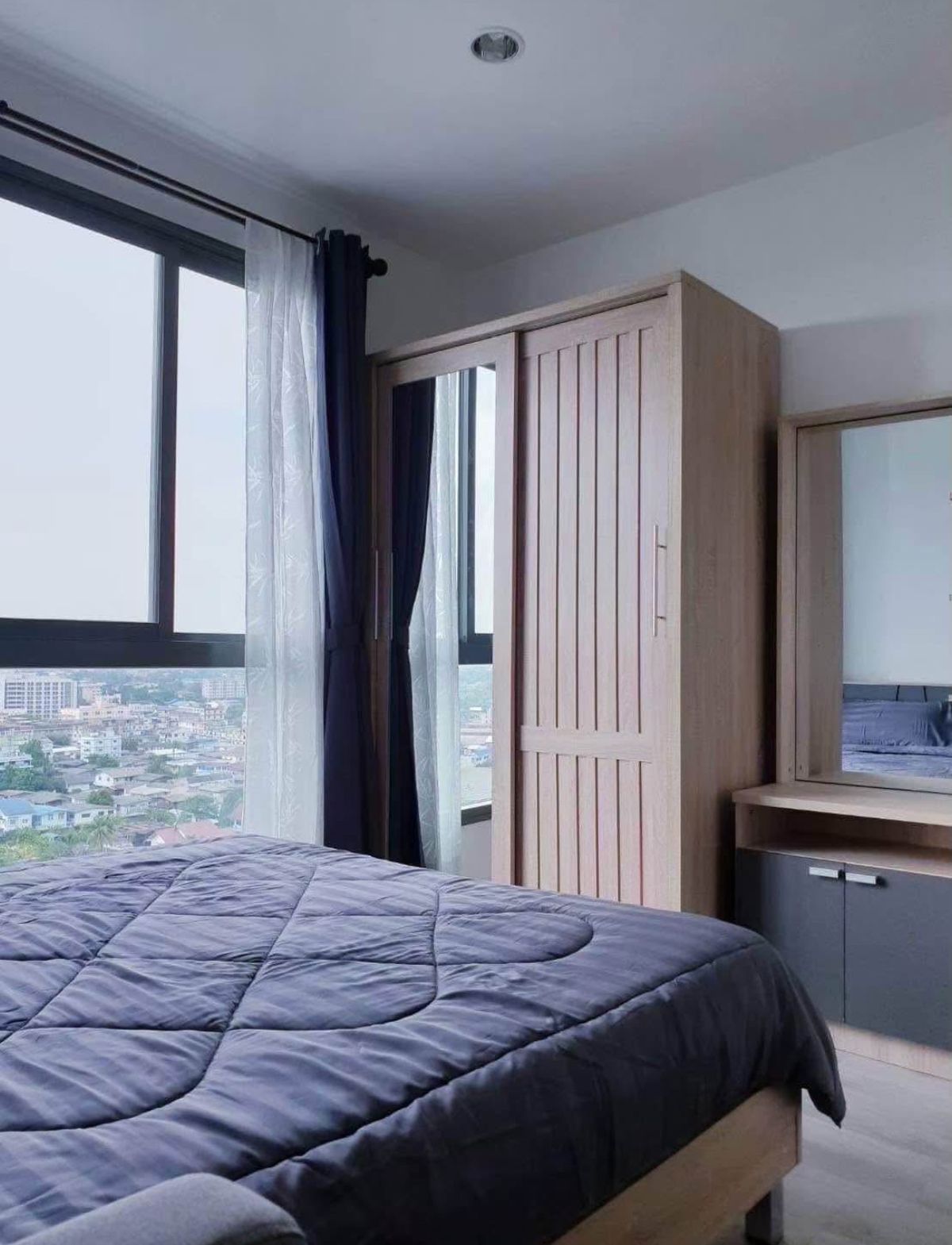 คอนโดปิ่นเกล้า จรัญสนิทวงศ์ : [ขาย/เช่า] Ideo Mobi Charan Interchange  