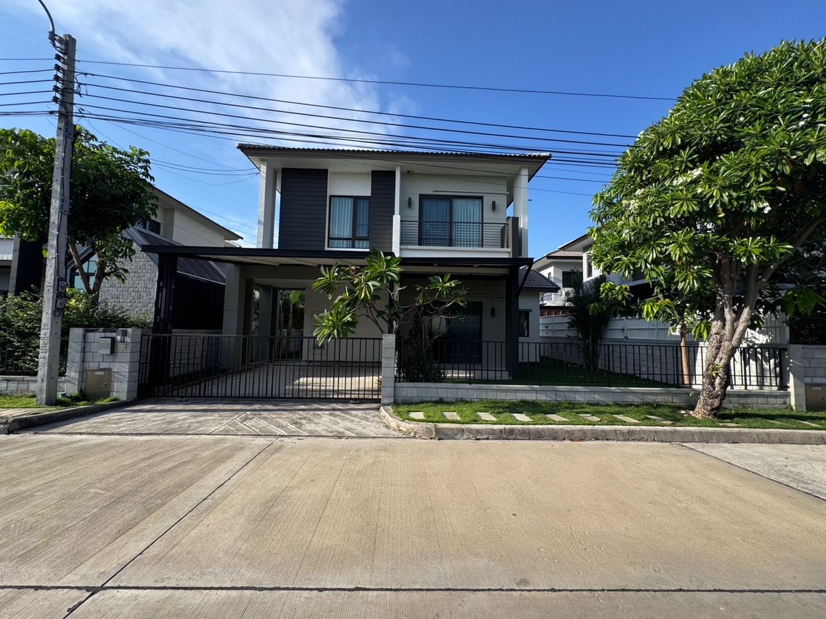 ให้เช่าบ้านบางนา แบริ่ง ลาซาล : 💥ForRent💥4Bed • Centro Bangna KM.7 🏠 Near Mega Bangna ‼️Ready to move in ‼️