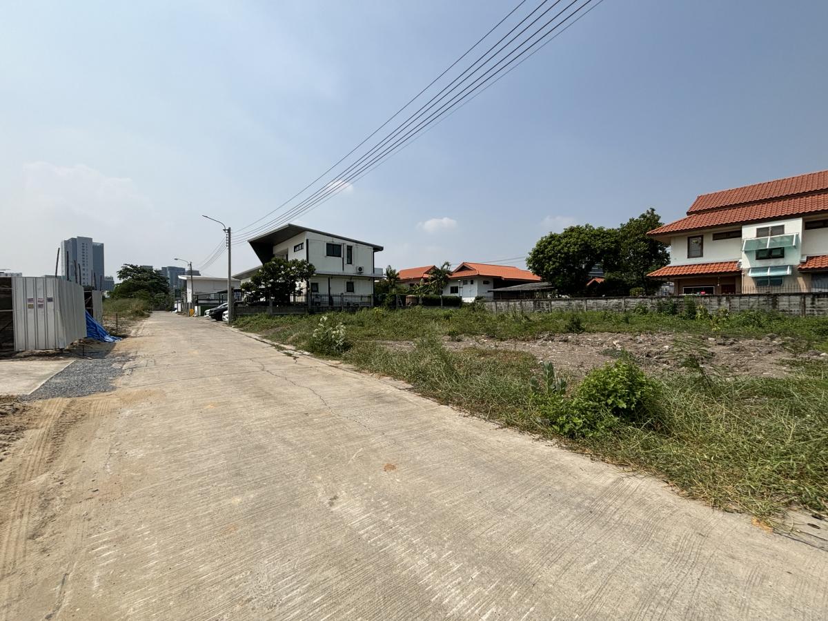 For SaleLandNawamin, Ramindra : [March 5, 2025] Land 177 square Wa, Ram Inthra 62, Intersection 1, 30 meters wide, 23 meters deep, 12,500,000.- (70,600 baht/square wah)