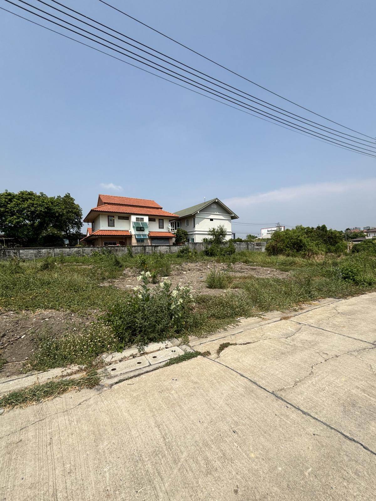 For SaleLandNawamin, Ramindra : [March 5, 2025] Land 177 square Wa, Ram Inthra 62, Intersection 1, 30 meters wide, 23 meters deep, 12,500,000.- (70,600 baht/square wah)