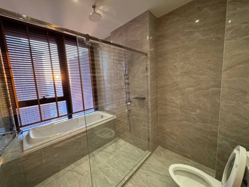 ให้เช่าคอนโดพระราม 9 เพชรบุรีตัดใหม่ RCA : 💥CC-1677💥ว่าง ให้ เช่า  แอชตัน อโศก - พระราม 9 👉แอดไลน์ @rentbkk