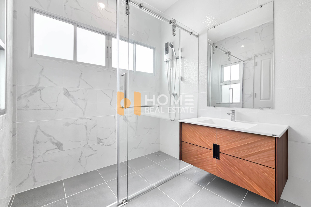 ขายบ้านเกษตรศาสตร์ รัชโยธิน : ใหญ่สุดในโครงการ ใกล้ BTS สายสีเขียว 🔥 ศุภาลัย พาร์ควิลล์ 2 พหลโยธิน 48 / 3 ห้องนอน (ขาย), Supalai Park Ville 2 Phaholyothin 48 / 3 Bedrooms (FOR SALE) TAN729