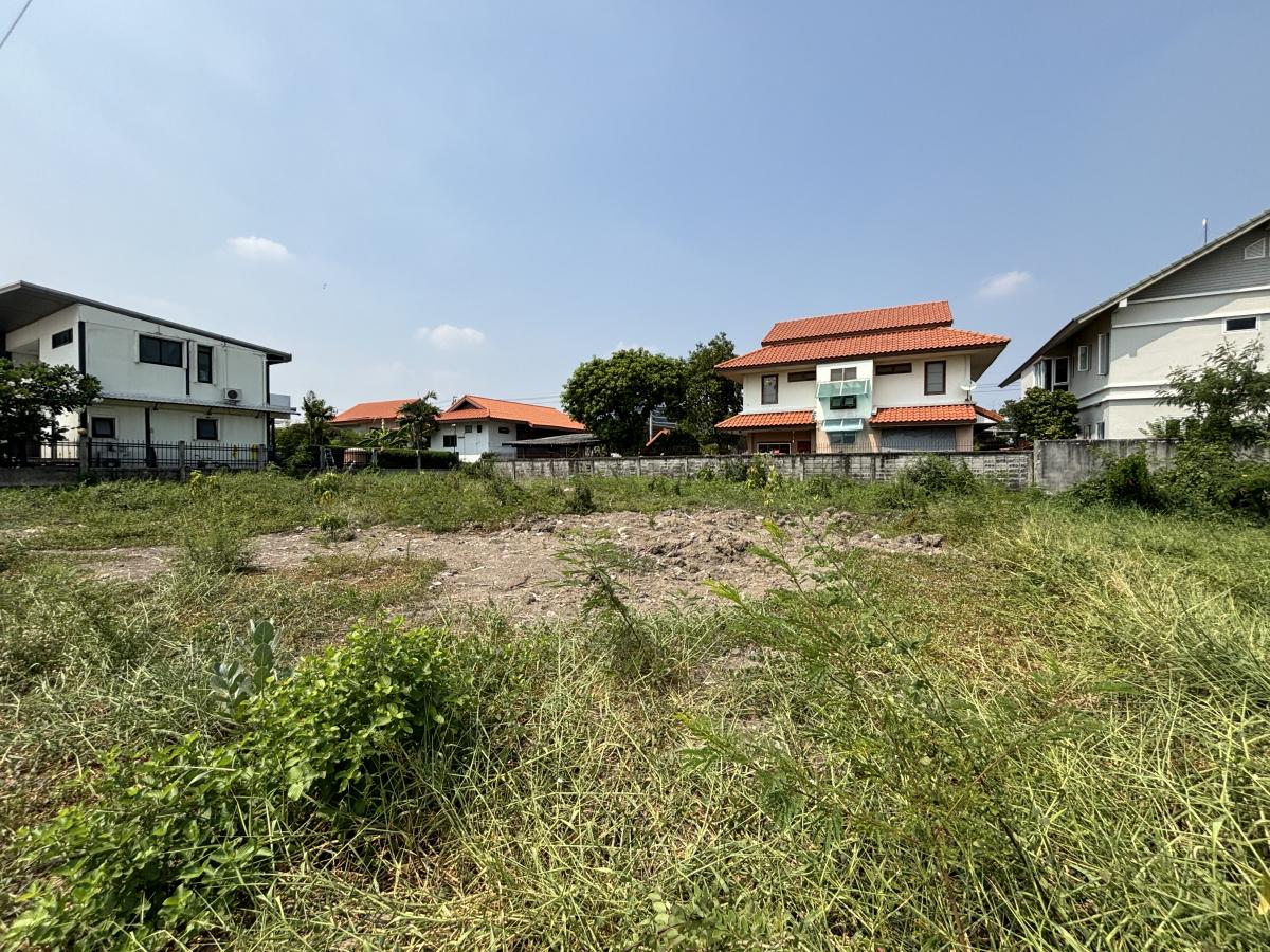 For SaleLandNawamin, Ramindra : [March 5, 2025] Land 177 square Wa, Ram Inthra 62, Intersection 1, 30 meters wide, 23 meters deep, 12,500,000.- (70,600 baht/square wah)