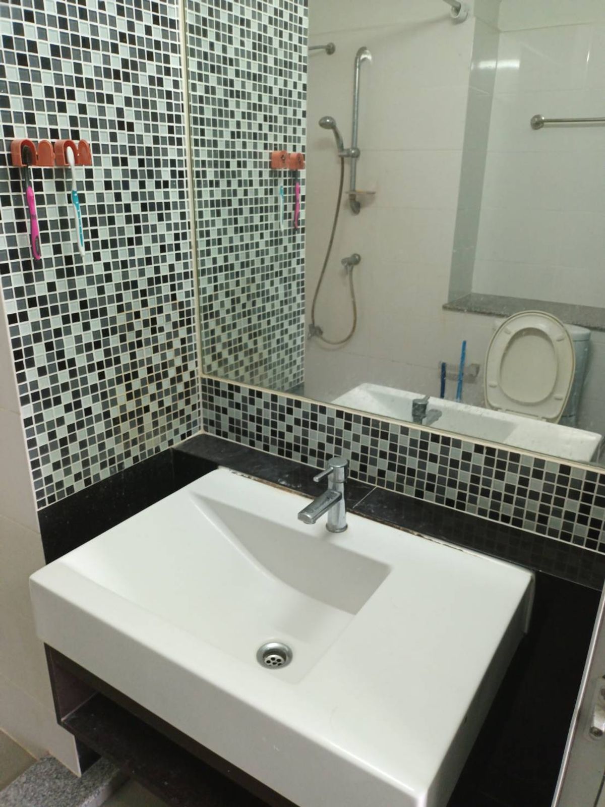 For RentCondoPattanakan, Srinakarin : 💥 Rent !! BLIZ Rama 9 - Hua Mak Condo, 2 bed, 43 sqm. Floor 5, price 10,000, complete electrical appliances.