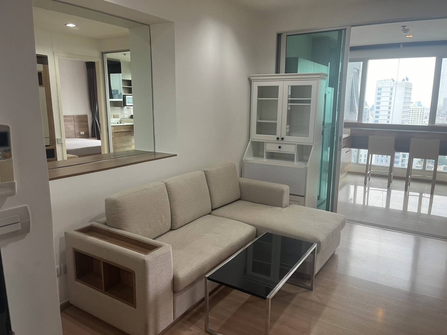 For RentCondoSapankwai,Jatujak : ❤️ Condo Rental, Rim Phahon Ari, free 5 Aries 68, LINE 0859114585.