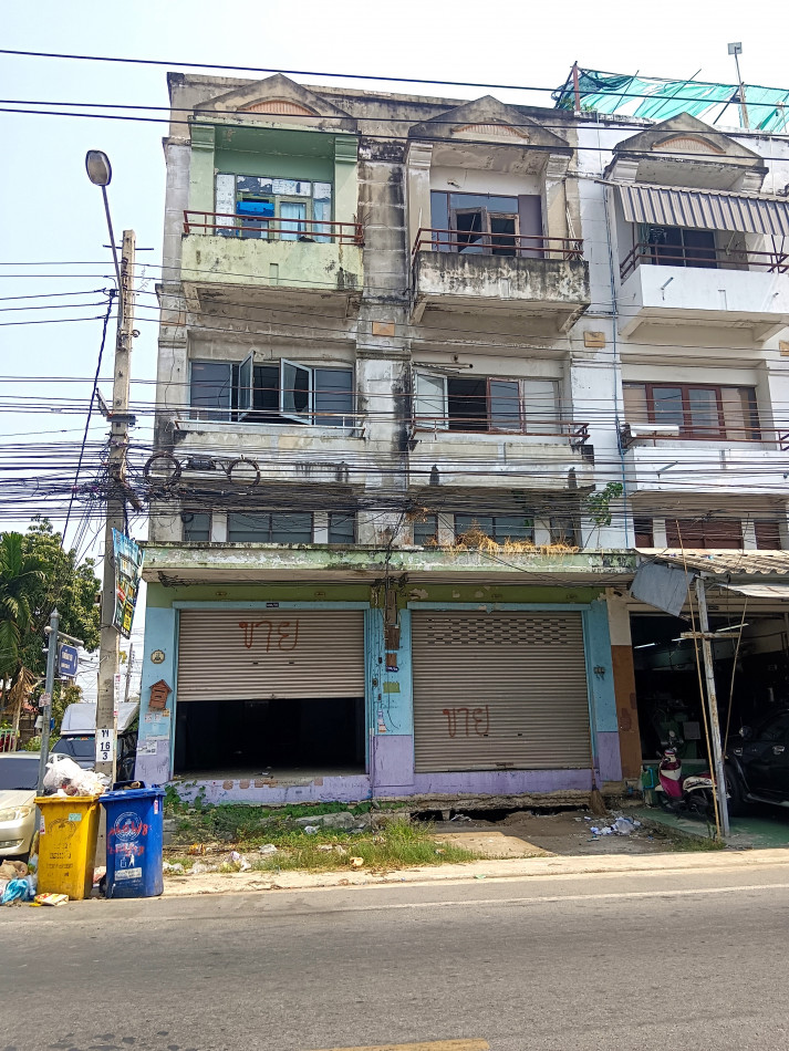 For SaleShop HouseSamut Prakan,Samrong : Commercial building for sale, 2 units, area 32 square wah, Soi Bang Phli Phatthana, Soi 4, Samut Prakan