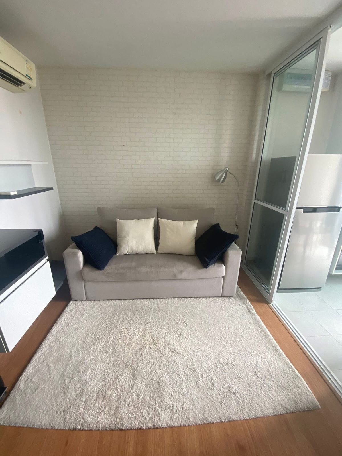For RentCondoOnnut, Udomsuk : Rent The Base Sukhumvit 77 (The Base Sukhumvit 77). For more information, add LINE. Line ID: @ 869ajrfp (with @ too)