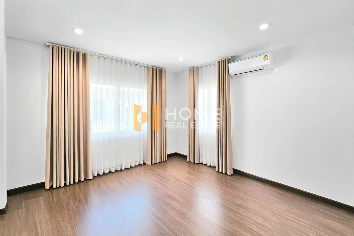 ขายบ้านเกษตรศาสตร์ รัชโยธิน : ใหญ่สุดในโครงการ ใกล้ BTS สายสีเขียว 🔥 ศุภาลัย พาร์ควิลล์ 2 พหลโยธิน 48 / 3 ห้องนอน (ขาย), Supalai Park Ville 2 Phaholyothin 48 / 3 Bedrooms (FOR SALE) TAN729