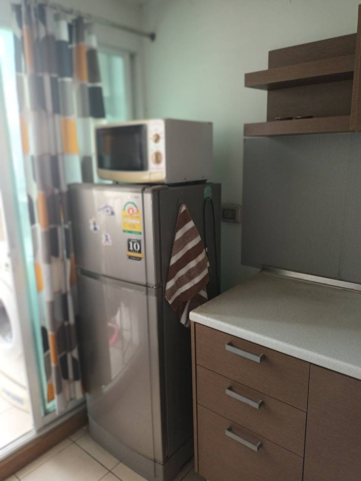 For RentCondoPattanakan, Srinakarin : 💥 Rent !! BLIZ Rama 9 - Hua Mak Condo, 2 bed, 43 sqm. Floor 5, price 10,000, complete electrical appliances.