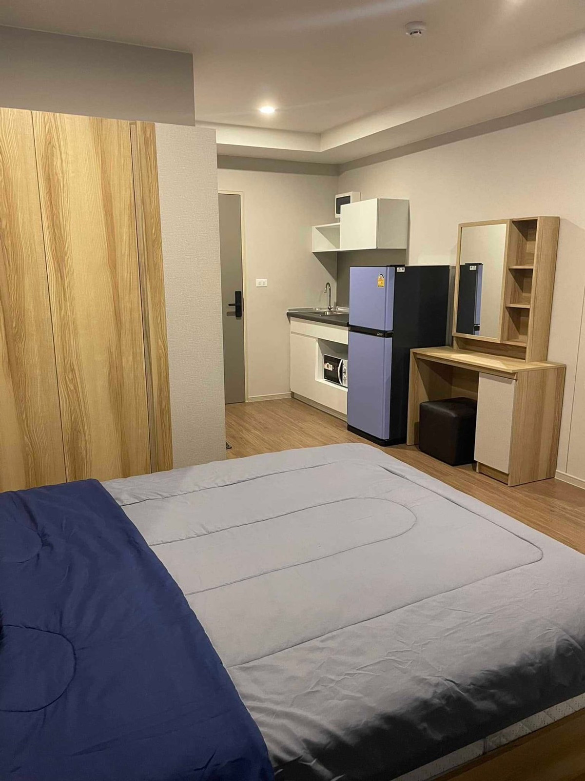 For RentCondoPinklao, Charansanitwong : 🏠Low rise condo 🔥 Rent Lumpini Selected Charan 65 🔥Mrt Sirindhorn🔥