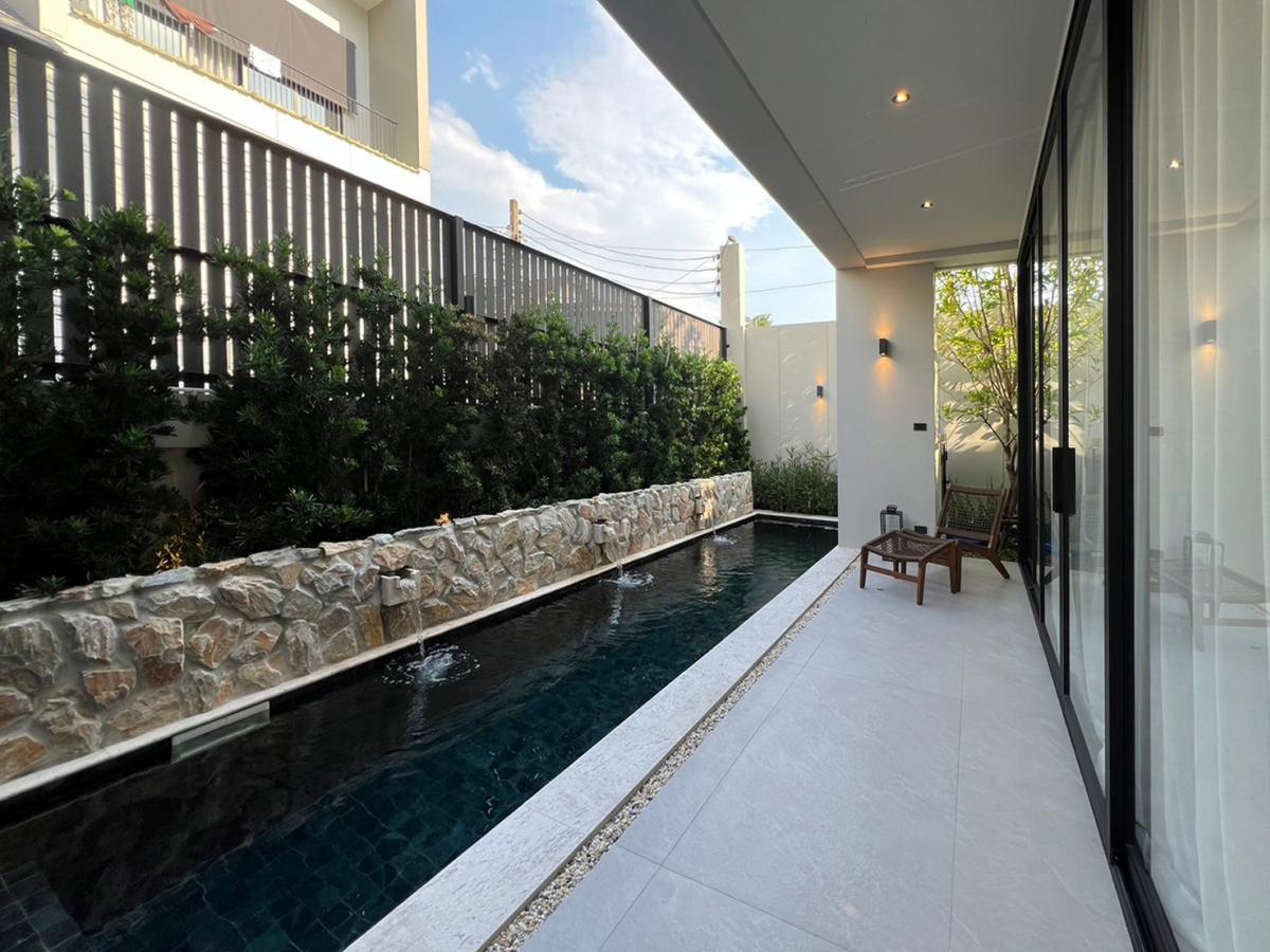 HouseSukhumvit, Asoke, Thonglor : Brand New House. Modern Luxury Design with Lift & Pool – Sukhumvit 全新别墅，现代奢华设计，带电梯和泳池，素坤逸。** NO CO-AGENT **