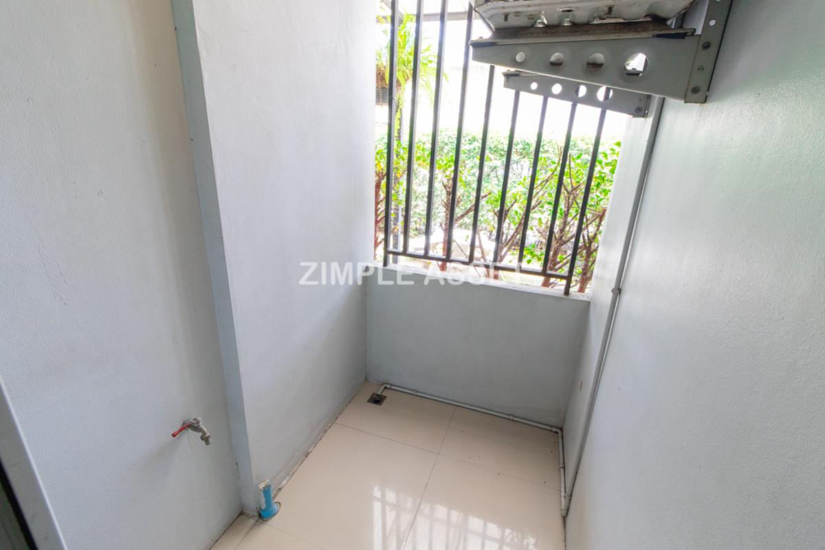 For RentMin Buri, Romklao : Line: @zimple_assset Apartments ready to be in Romklao area There are both daily and monthly room services. The room is ready, beautiful, clean, safe.