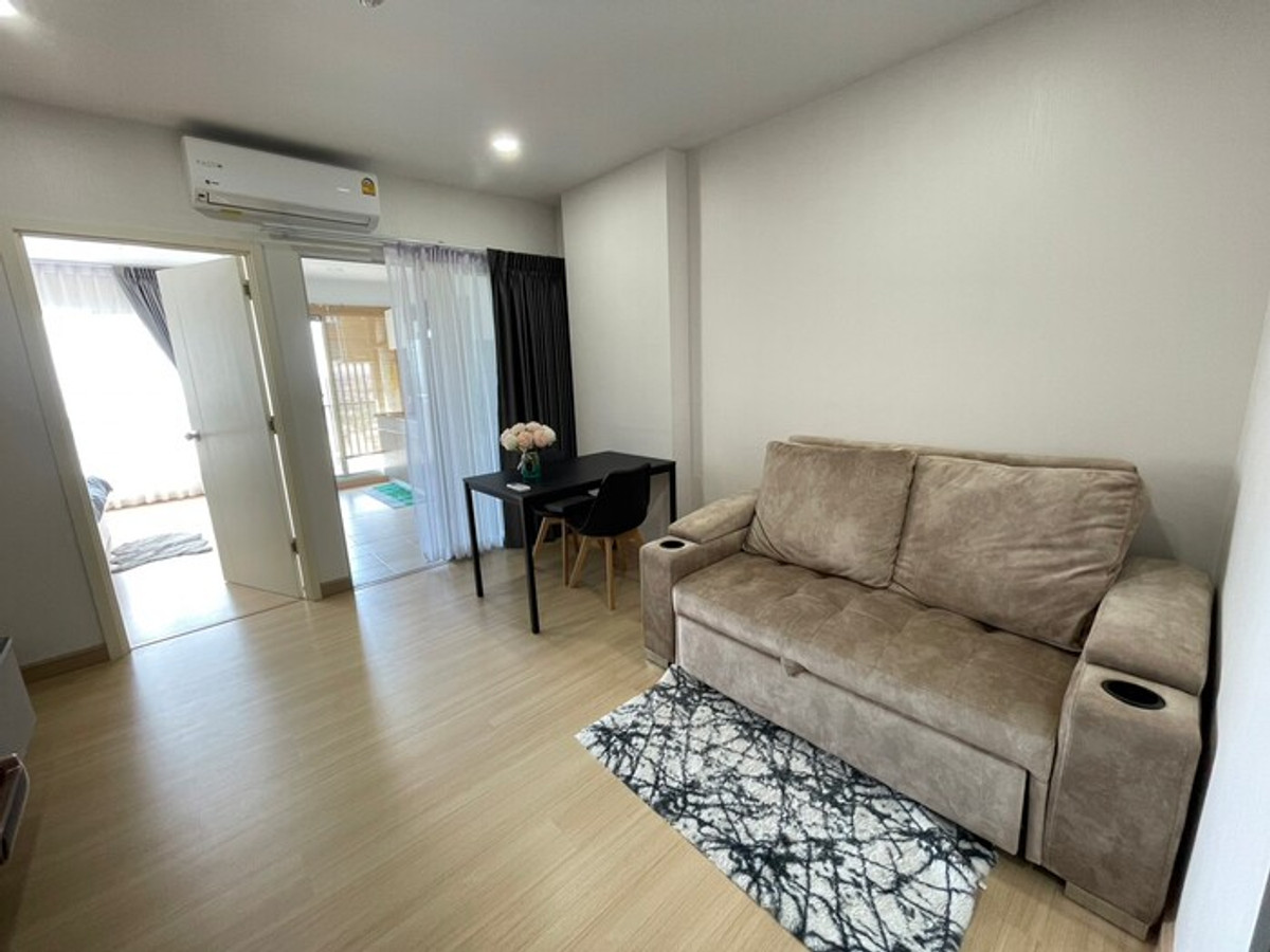 ⭐For sale, large size room, 42 sq m, Supalai Veranda Condo, Phasi Charoen Station, beautiful view, not blocked, with furniture + electricity, all available. If interested, call 087-556-4977 Aon⭐ Loading...