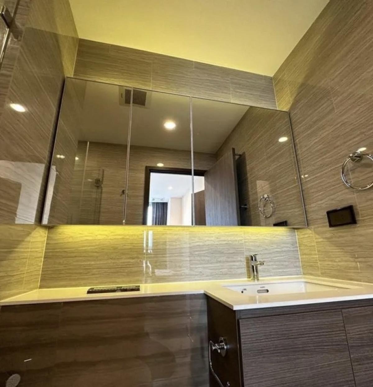 ขายคอนโดอ่อนนุช อุดมสุข : ⭐️(A0161) For Sale 🏢 Whizdom Essence Price 6.29 MB