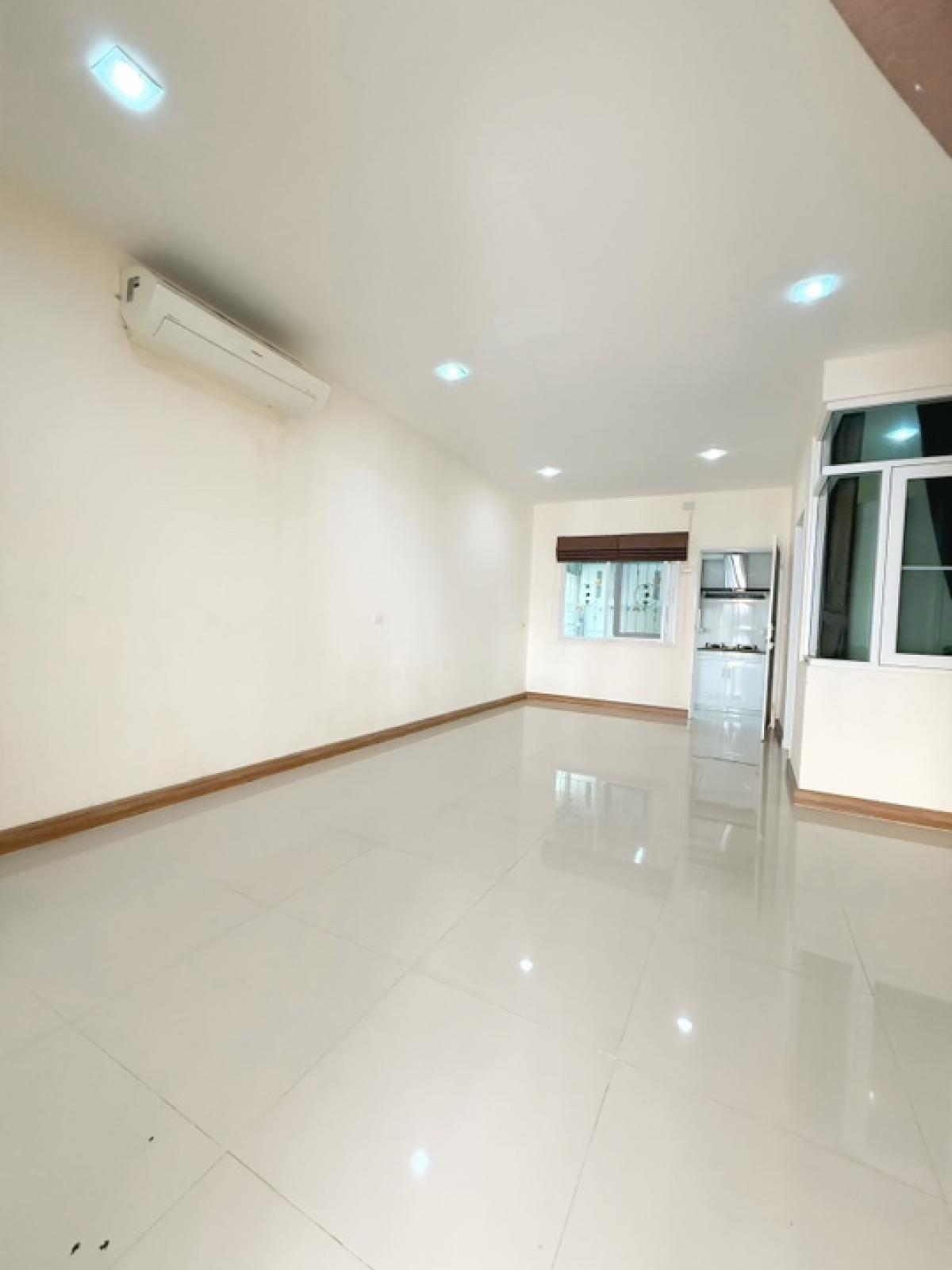 ขายทาวน์โฮมบางซื่อ วงศ์สว่าง เตาปูน : ‼️ 😍ขายด่วนมาก ลดพิเศษ บ้านสวย หลังริม 🌳‼️