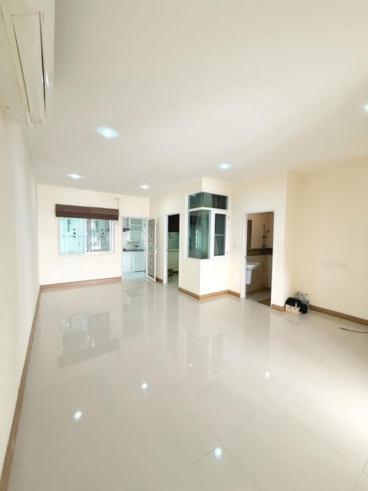 ขายทาวน์โฮมบางซื่อ วงศ์สว่าง เตาปูน : ‼️ 😍ขายด่วนมาก ลดพิเศษ บ้านสวย หลังริม 🌳‼️