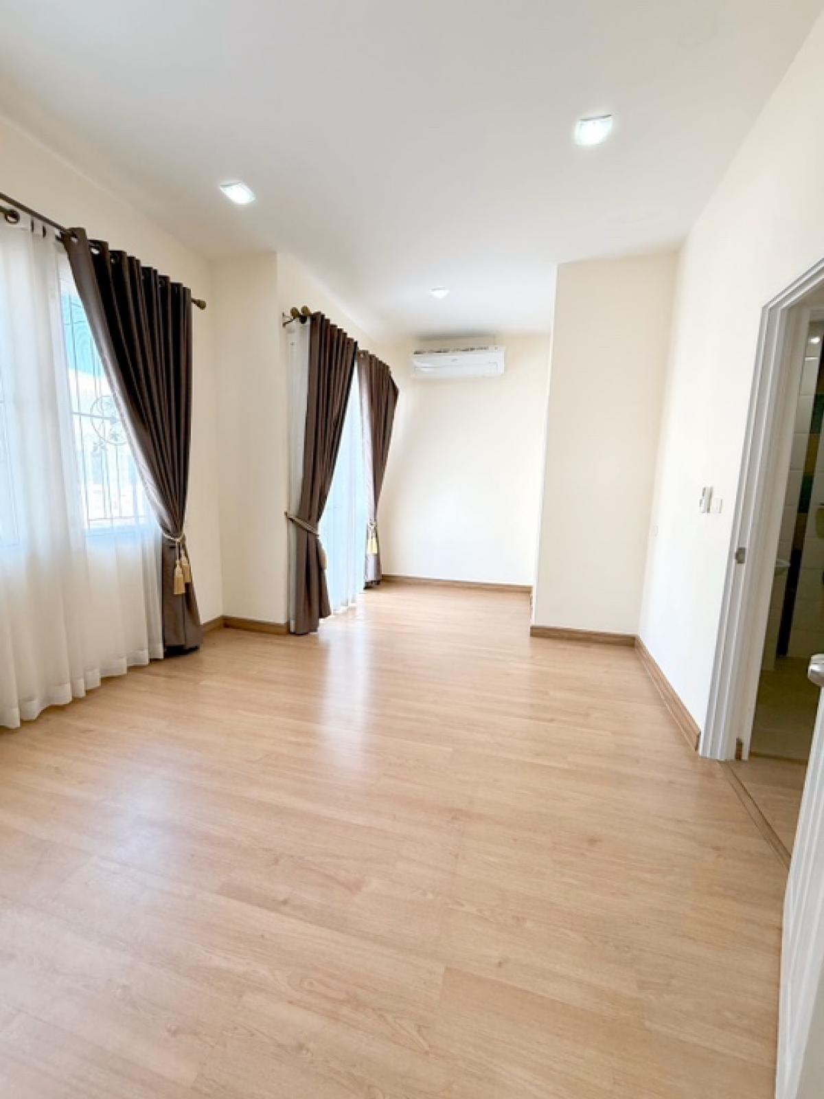 ขายทาวน์โฮมบางซื่อ วงศ์สว่าง เตาปูน : ‼️ 😍ขายด่วนมาก ลดพิเศษ บ้านสวย หลังริม 🌳‼️