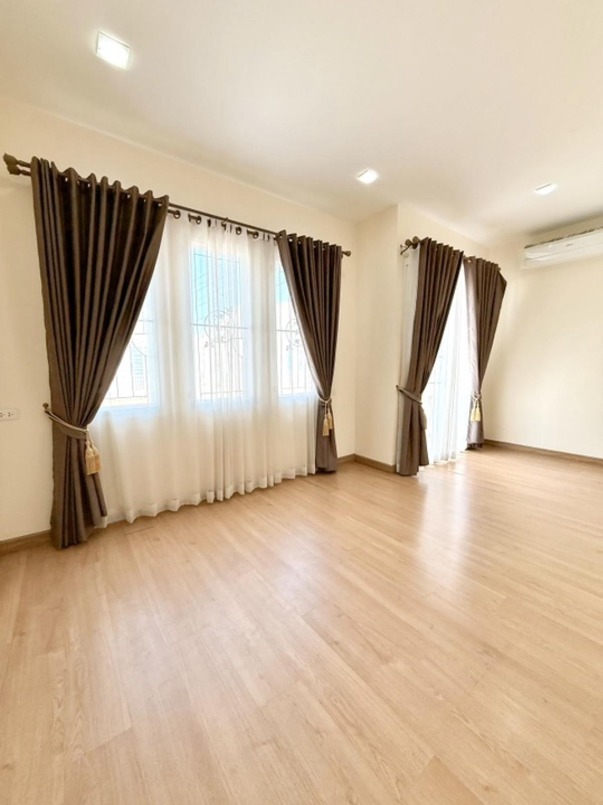 ขายทาวน์โฮมบางซื่อ วงศ์สว่าง เตาปูน : ‼️ 😍ขายด่วนมาก ลดพิเศษ บ้านสวย หลังริม 🌳‼️