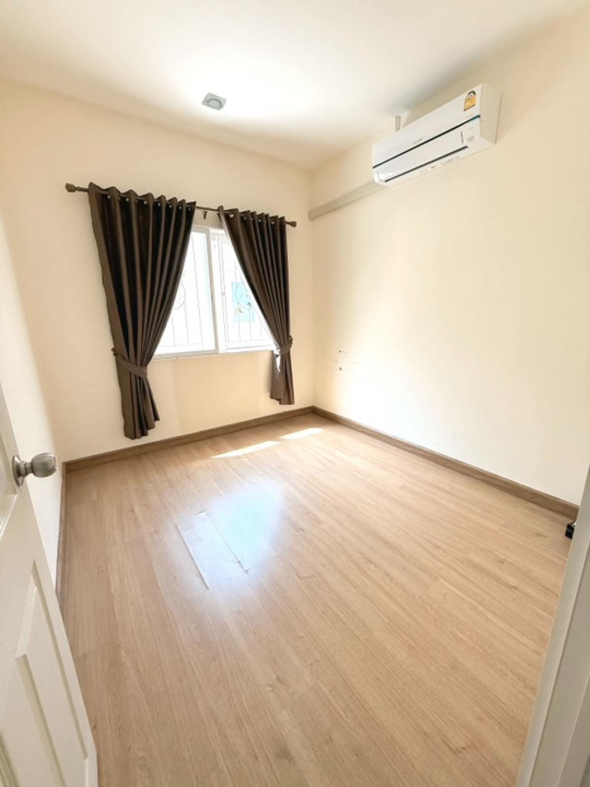 ขายทาวน์โฮมบางซื่อ วงศ์สว่าง เตาปูน : ‼️ 😍ขายด่วนมาก ลดพิเศษ บ้านสวย หลังริม 🌳‼️