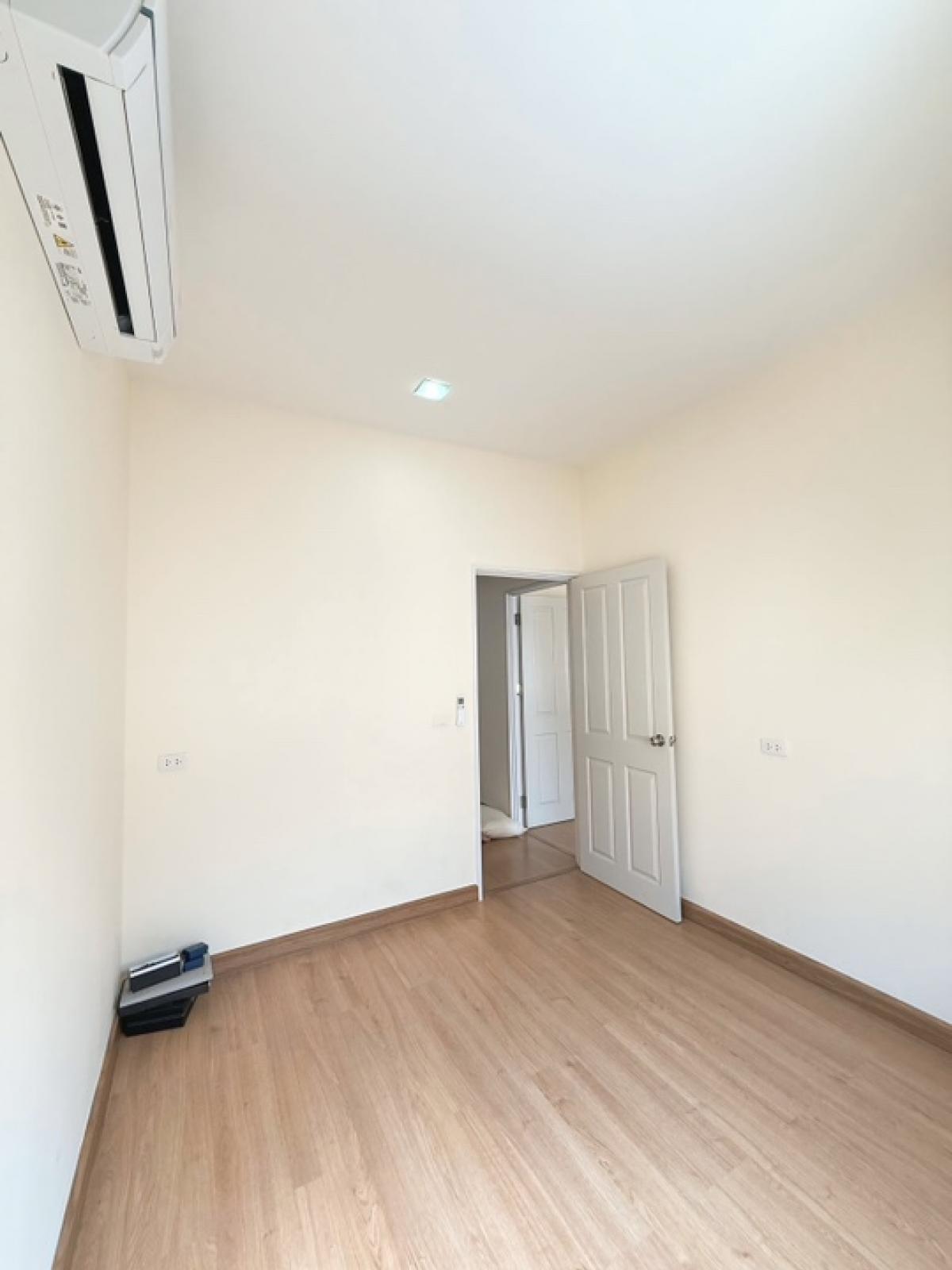 ขายทาวน์โฮมบางซื่อ วงศ์สว่าง เตาปูน : ‼️ 😍ขายด่วนมาก ลดพิเศษ บ้านสวย หลังริม 🌳‼️