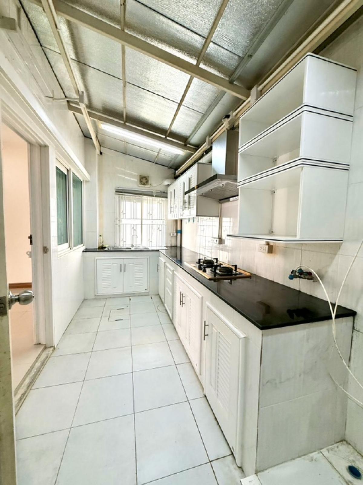 ขายทาวน์โฮมบางซื่อ วงศ์สว่าง เตาปูน : ‼️ 😍ขายด่วนมาก ลดพิเศษ บ้านสวย หลังริม 🌳‼️