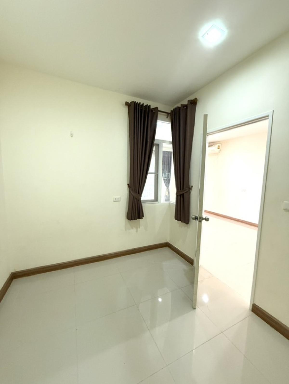 ขายทาวน์โฮมบางซื่อ วงศ์สว่าง เตาปูน : ‼️ 😍ขายด่วนมาก ลดพิเศษ บ้านสวย หลังริม 🌳‼️