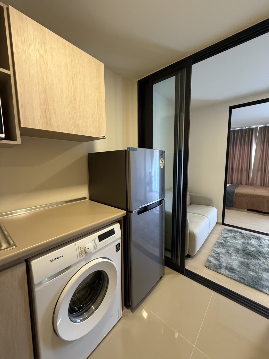 ให้เช่าคอนโดปทุมธานี รังสิต ธรรมศาสตร์ : 💥ดี คอนโด ชายน์ รังสิต ห้องใหญ่ให้เช่า 9,200 บาท ถูกที่สุดในตึก มีแค่ 3 ห้อง💥