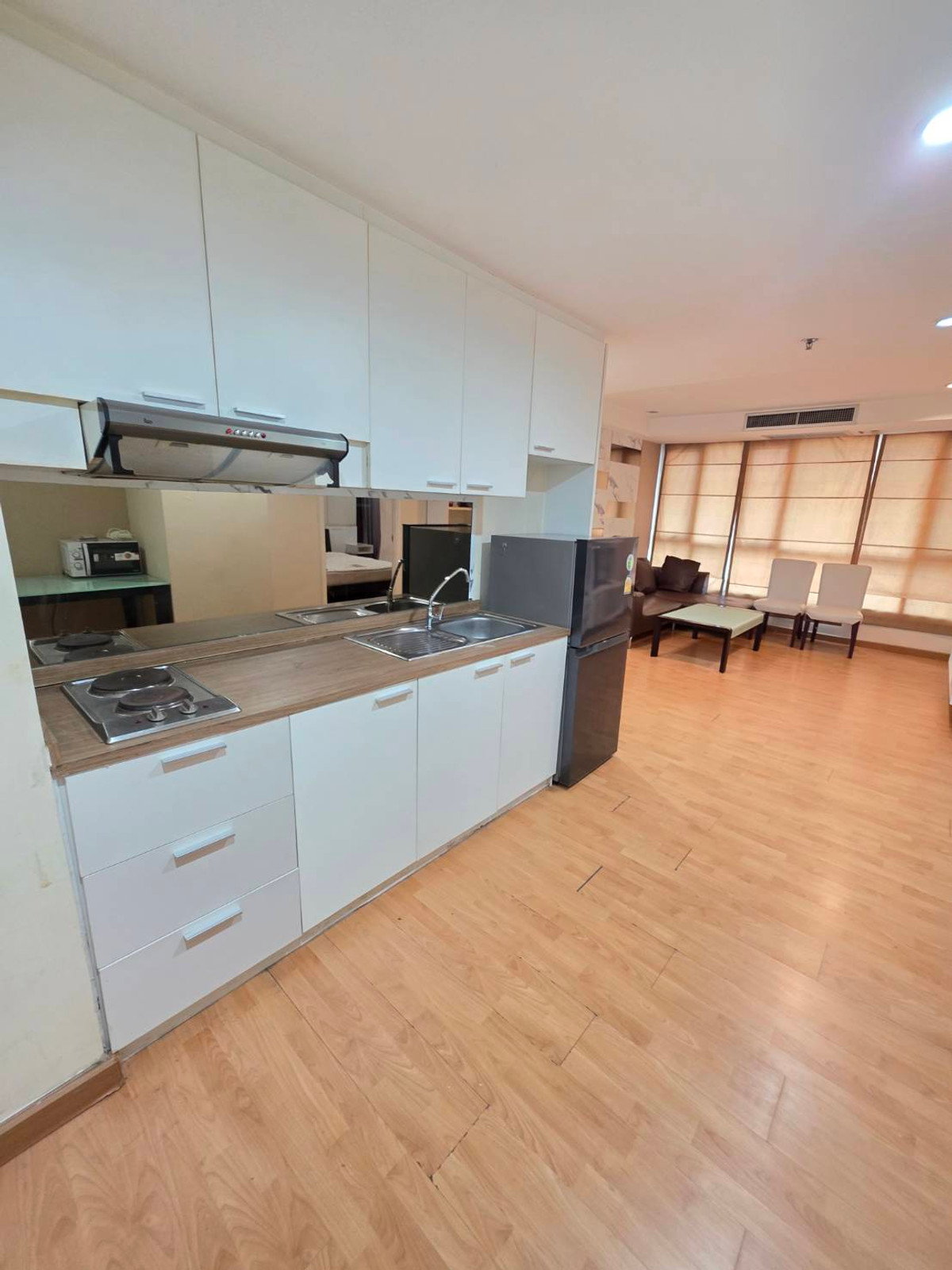 For RentCondoRamkhamhaeng, Hua Mak : Near abac university, near rajamangala stadium
