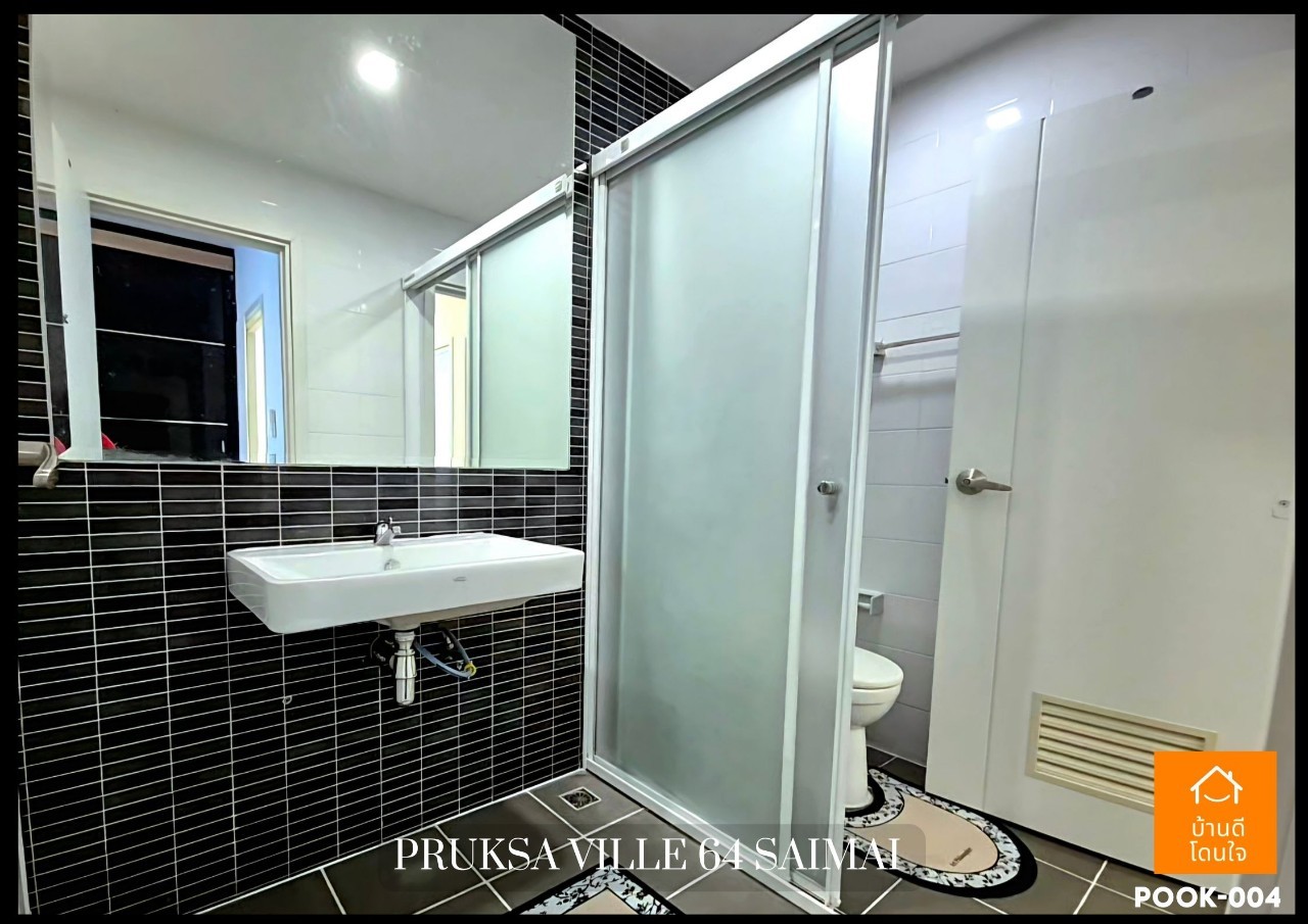 For SaleTownhomeNawamin, Ramindra : Dont miss !! Townhome Pruksa Ville 64 Sai Mai Sai (22 sq.w.) 3 bedrooms, 2 beautiful water