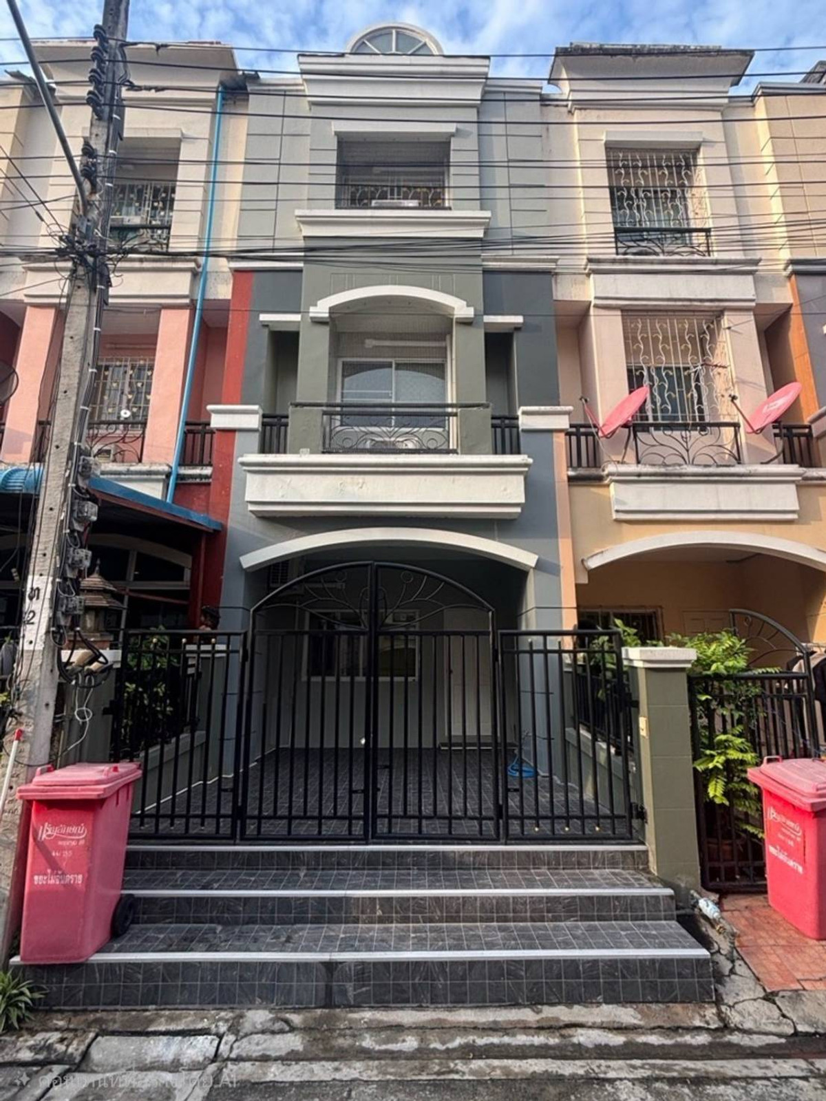 ให้เช่าทาวน์โฮมบางแค เพชรเกษม : ให้เช่าทาวน์โฮม ปริญลักษณ์ เพชรเกษม 69 ใกล้ บิ๊กซี เพชรเกษม 1 เพียง 7 นาที