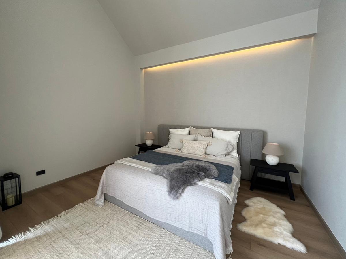 HouseSukhumvit, Asoke, Thonglor : Brand New House. Modern Luxury Design with Lift & Pool – Sukhumvit 全新别墅，现代奢华设计，带电梯和泳池，素坤逸。** NO CO-AGENT **