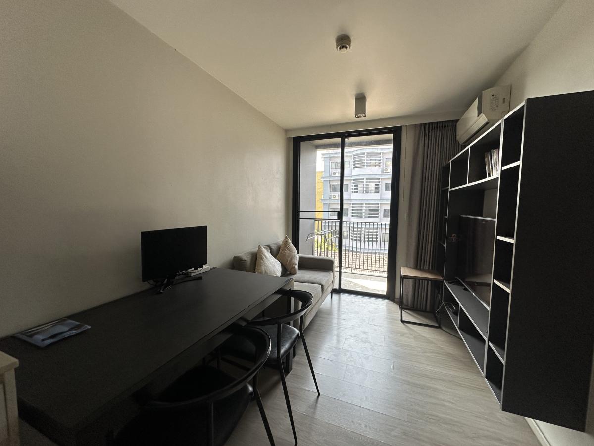 For RentCondoWitthayu, Chidlom, Langsuan, Ploenchit : Maestro 02 Ruamrudee, 1 bed, 23000 per month