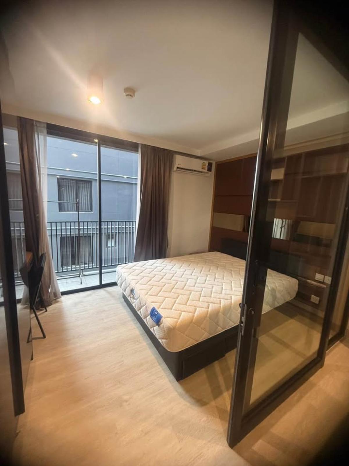 For RentCondoWitthayu, Chidlom, Langsuan, Ploenchit : Maestro 02 Ruamrudee, 1 bed, 20000 per month