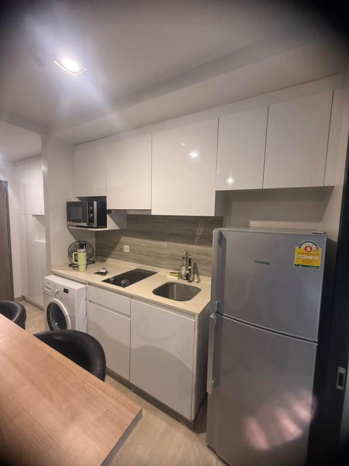 For RentCondoWitthayu, Chidlom, Langsuan, Ploenchit : Maestro 02 Ruamrudee, 1 bed, 20000 per month