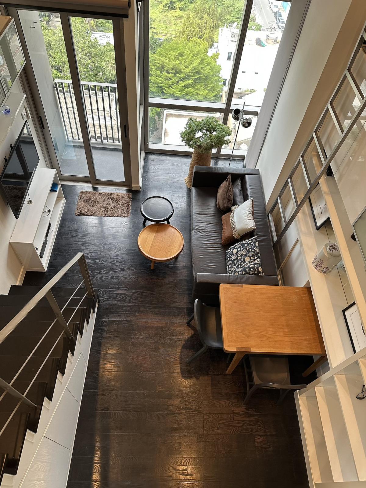 ให้เช่าคอนโดสุขุมวิท อโศก ทองหล่อ : 07/03/2026, Ideo Morph 38 ใกล้ BTS ทองหล่อ! 
1 ห้องนอน 33 ตร.ม. ราคาเช่า 34,000 บาท/ด.