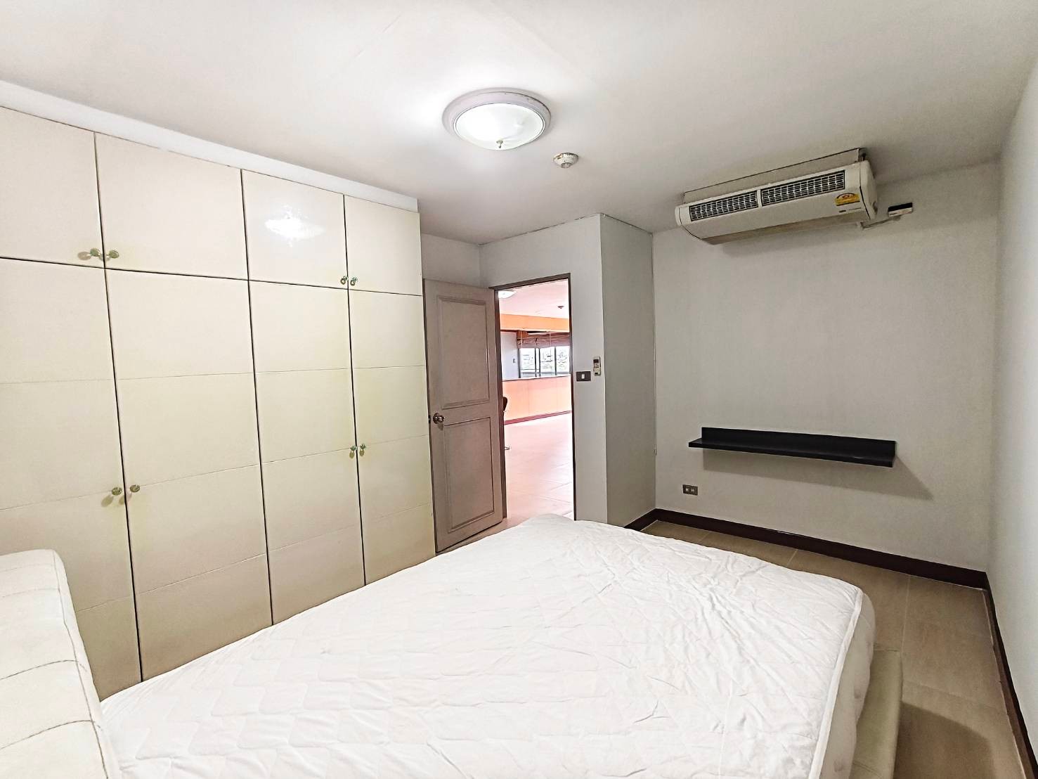 For SaleCondoKasetsart, Ratchayothin : Selling apartments 98.72 sqm. 2 bedrooms, 1 Nam Sarin Place, Ratchayothin, Floor 8